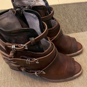 Freebird genuine leather brown booties. Size 9.